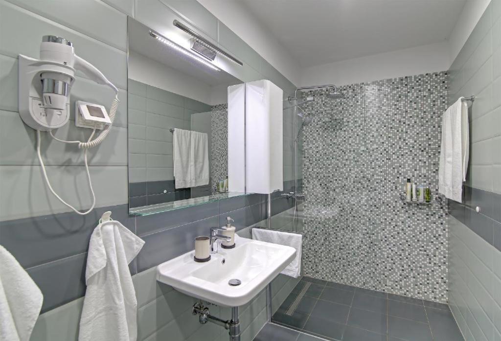 דירות דוברובניק Abelia, Two Terraces, Hot Tub, Free Parking מראה חיצוני תמונה